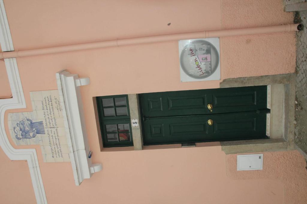 Lisbon Inn Apartments Apartment